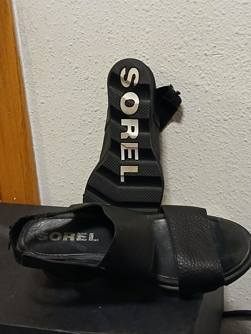 SOREL Black Leather Wedge Sandals - Size 7.5